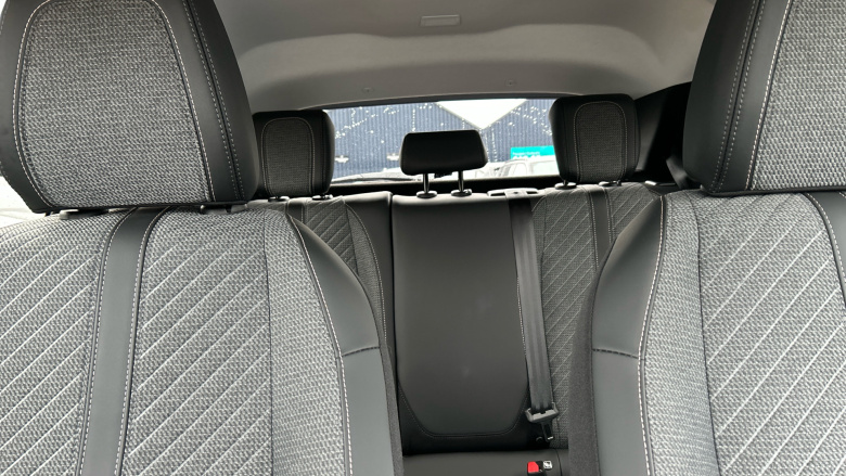 Peugeot 208 1.2 PureTech 100 Allure 5dr Petrol Hatchback